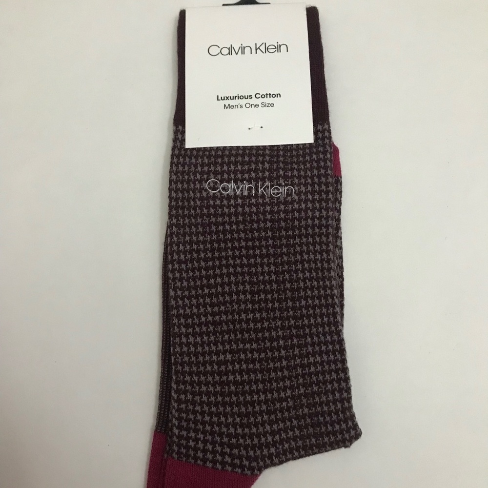 Calvin Klein Men’s Socks One Size Red/Cream Color